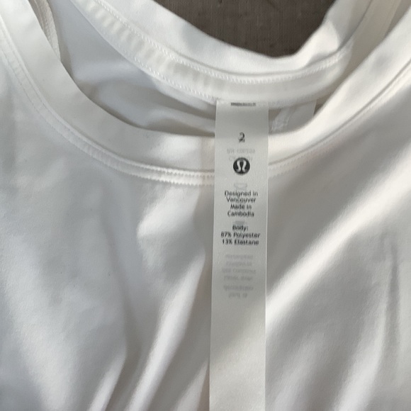 Lululemon top - Picture 5 of 6